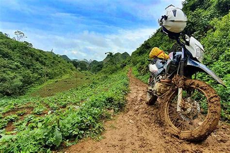  Grandeur and Grit: A Motorcycle Journey Through Vietnam - An Ode to Adventure and Self-Discovery